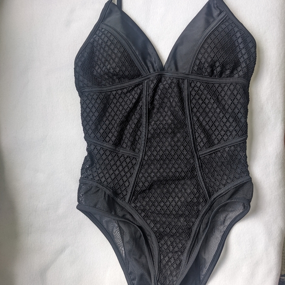 Cute Black Swim Suit - Picture 2 of 7